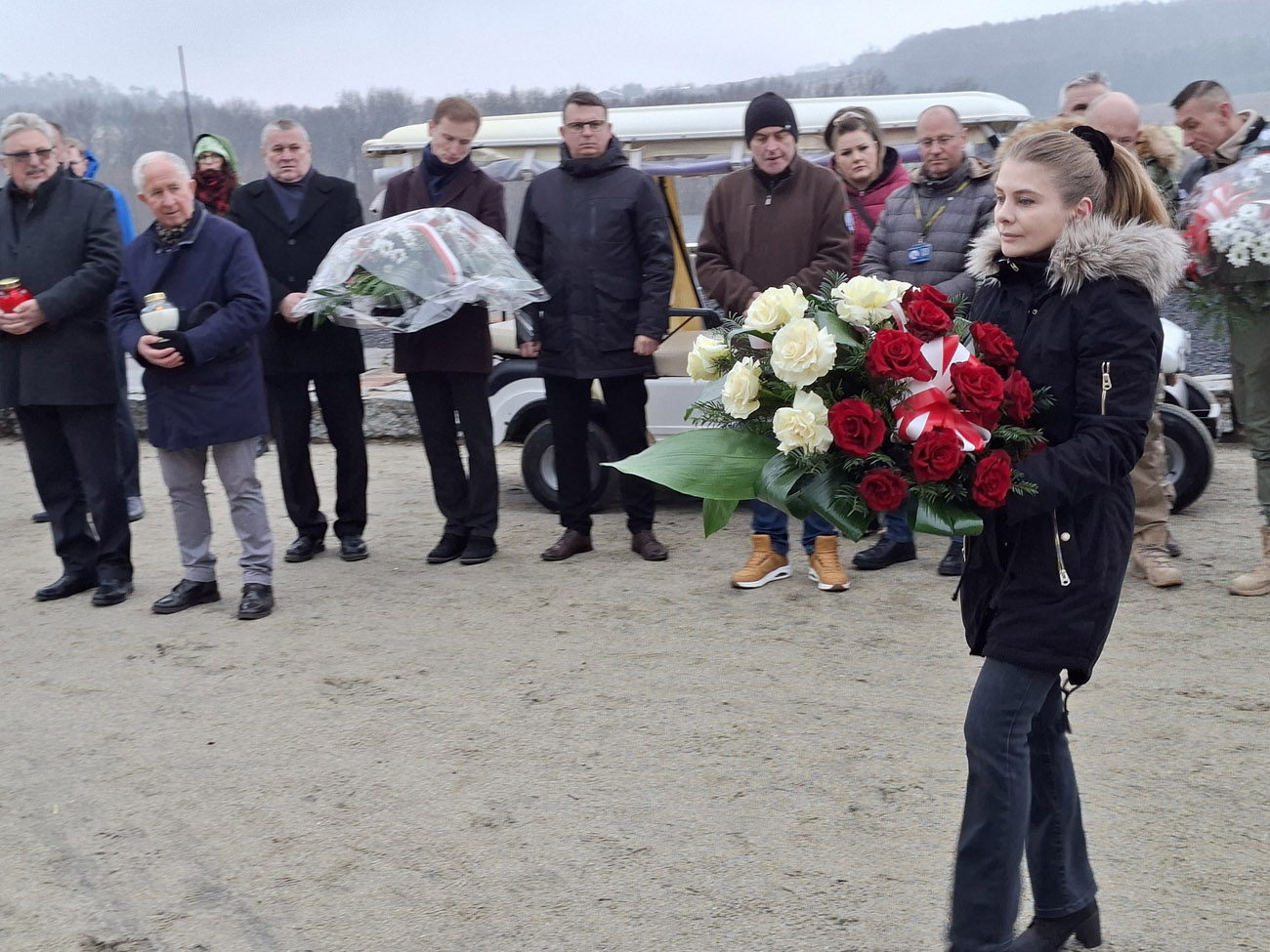 81. rocznica likwidacji KL Gross-Rosen. Hołd dla ofiar „marszów śmierci” w Rogoźnicy [FOTO] 